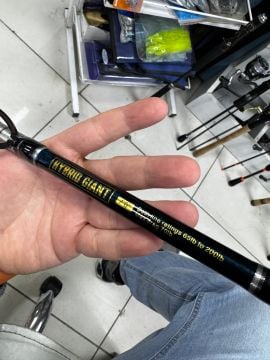 Jigging World Black Giant Rods 1.78 cm 65 lb- 200 lb Kamış