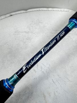 Jigging Master Evolution Titanium II 50B Max 250 grTetikli Kamış İkinci El