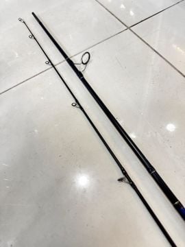 Shimano Blue Romance Shore Jigging 3.00 mt 50-80 gr 2. El Kamış