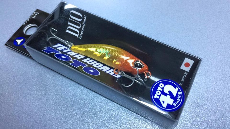Duo Tetra Works Toto 42S 2.8gr 42mm Sahte Balık gold red head