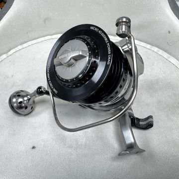 Okuma Makaira 30000-LS Olta Makinesi