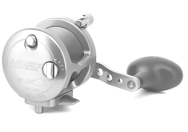 Avet MXJ G2 6/4 Magic Cast Two Speed Reel With Glide Plate Sol Kol Jigging Çıkrık Makine Silver
