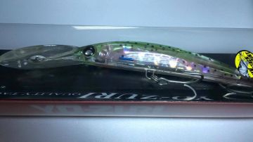 Yozuri Crystal Minnow Deep Diver 3D Floating 40gr 150mm Sahte Balık HNM